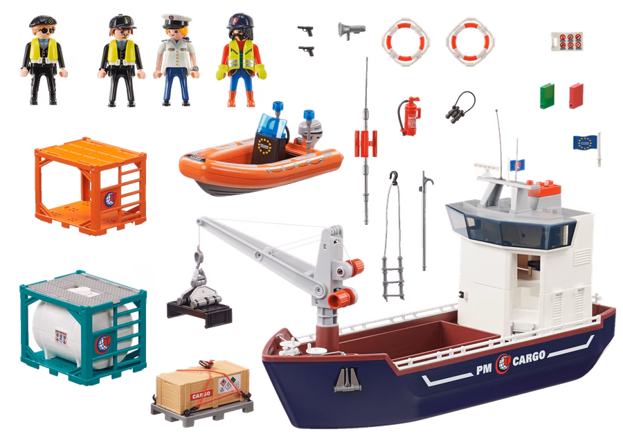 Cargo avec bateau