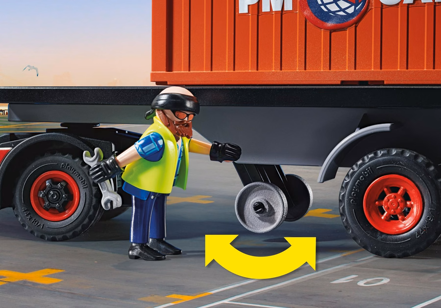 Camion avec conteneur de marchandises