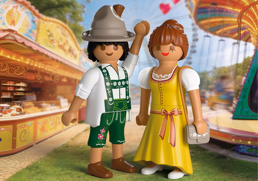 Couple en costume bavarois